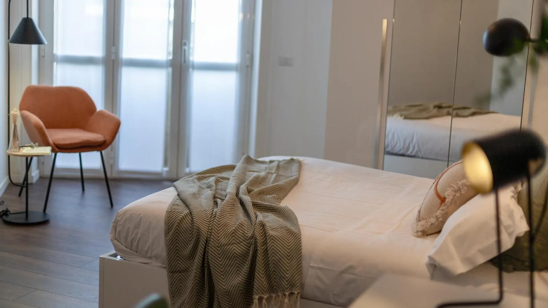 Stayeasy Cavalcanti - 3 Bedrooms, 2 Baths - Central Station Milan Appartement